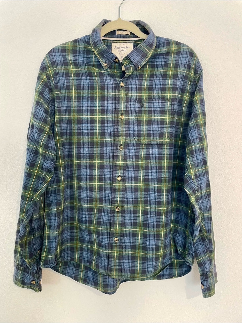 Abercrombie & Fitch Muscle Plaid Button-Down Shirt Blue and Green